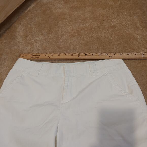Lilly Pulitzer Size 4 Resort Fit White Shorts Summer Vacation Golf Golfing Prep - Picture 9 of 11